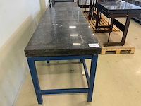 Granieten laboratoriumtafel - afbeelding 3 van  3