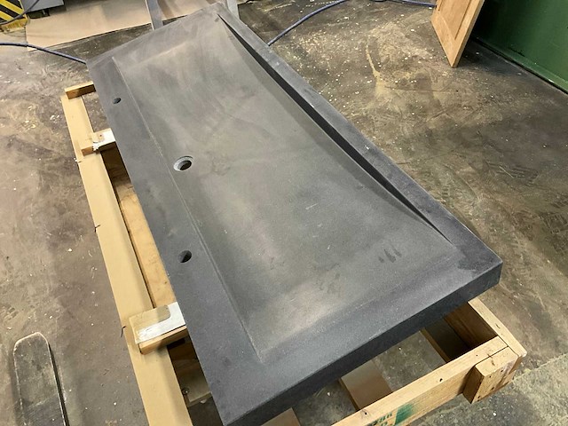 Granieten wastafel - afbeelding 4 van  5