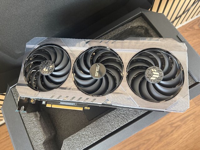 Graphics card, asus, geforce rtx 4090 2 - afbeelding 8 van  8