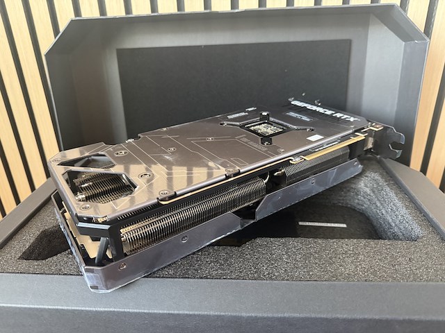 Graphics card , asus, geforce rtx 4090 tuf gaming 1 - afbeelding 4 van  9