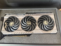 Graphics card , asus, geforce rtx 4090 tuf gaming 1 - afbeelding 8 van  9