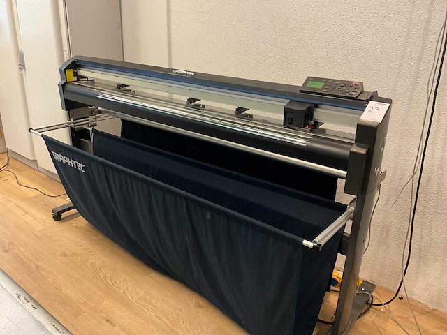 Graphtec fc8600-160 snij plotter - afbeelding 1 van  11