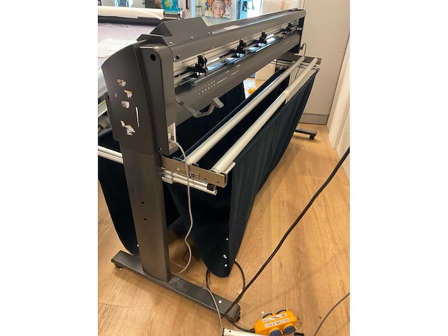 Graphtec fc8600-160 snij plotter - afbeelding 9 van  11