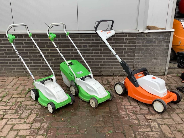 Grasmaaier (3x) - afbeelding 2 van  3