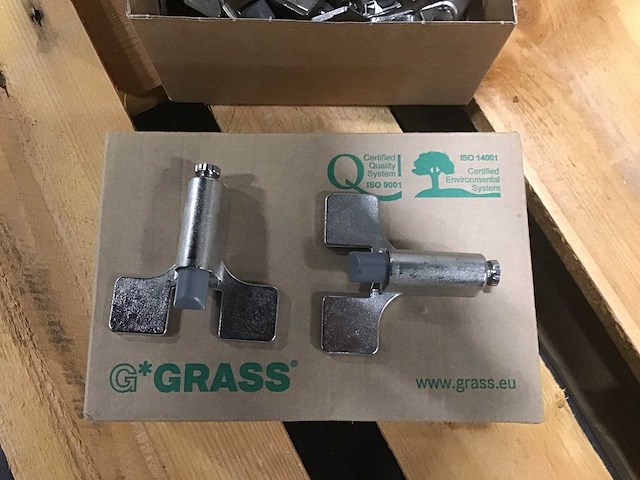 Grass - deurdemper (600 stuks) soft-close click on (200 stuks) - afbeelding 4 van  4