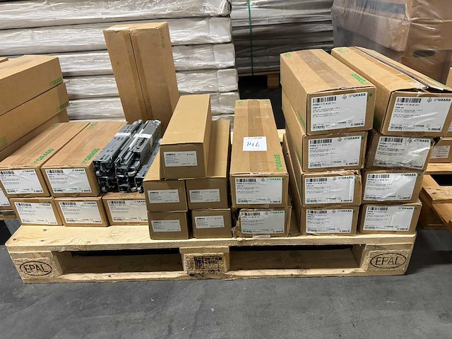 Grass - diverse ladegeleiders (30x) - afbeelding 1 van  6