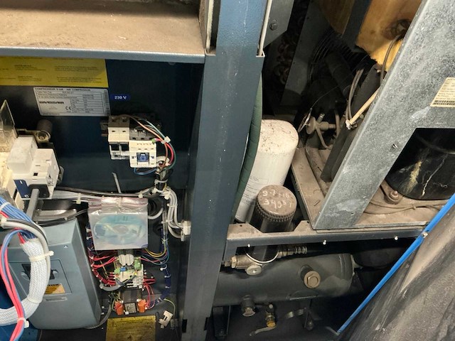 Grassair rlr 30b 87 schroefcompressor - afbeelding 9 van  9