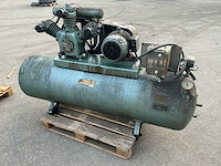 Grasso l830/8 luchtcompressor en voorraadtank - afbeelding 9 van  16