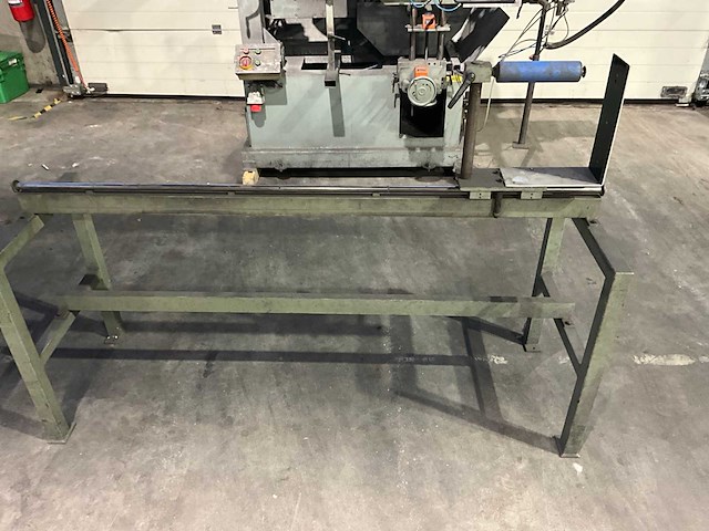 Graule uas raveelzaagmachine v.v. aanvoertafel - afbeelding 4 van  10