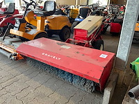 Gravely commercial 12 rolbezem