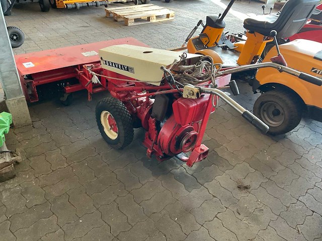 Gravely commercial 12 rolbezem - afbeelding 3 van  9