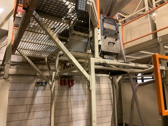 Gravimix, motan hps-06-1 doseerunit en metaaldetector - afbeelding 10 van  18