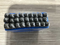 Gravurem - 2mm - slagletters - afbeelding 2 van  3