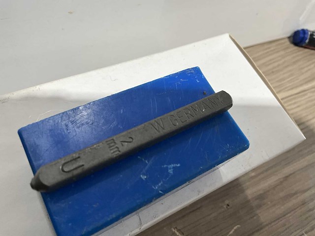 Gravurem - 2mm - slagletters - afbeelding 3 van  3