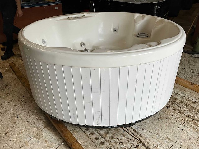 Great lakes jacuzzi - afbeelding 5 van  11