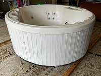 Great lakes jacuzzi - afbeelding 6 van  11