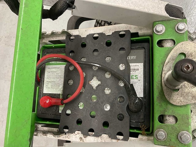 Green weed brush gwb-e400-24 onkruidborstelmachine - afbeelding 9 van  13