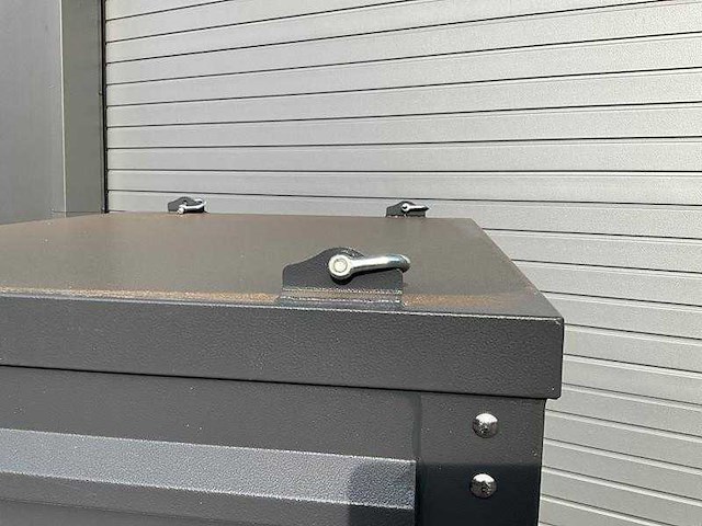 Greenland - 2025 - single toilet - mobiele toilet - afbeelding 7 van  19