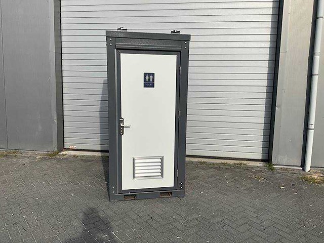 Greenland - 2025 - single toilet - mobiele toilet - afbeelding 11 van  21