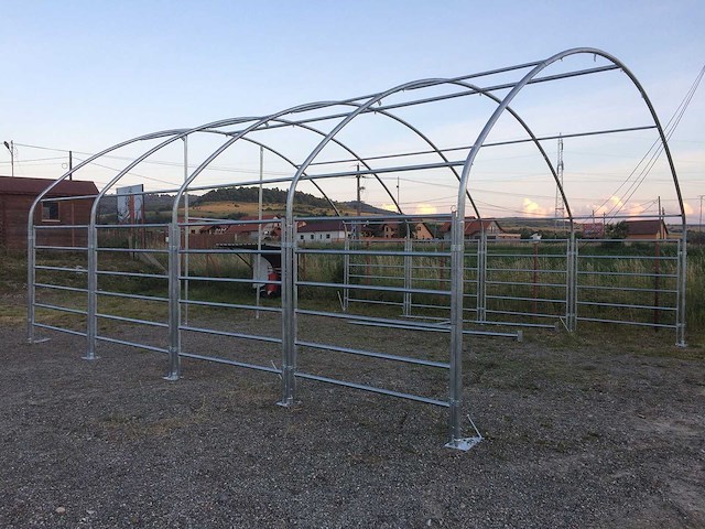 Greenland - 8 x 8 x 4 meter - dierenverblijf/ cattle tent - afbeelding 3 van  5