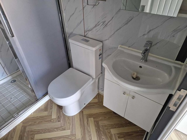 Greenland - luxe 19ft*20ft - 36 m2 - tiny house met badkamer en keuken - afbeelding 20 van  32