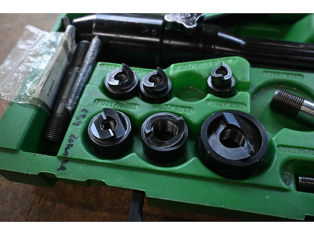 Greenlee 7804e quick draw hydraulische pons - afbeelding 2 van  4
