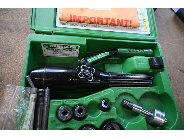 Greenlee 7804e quick draw hydraulische pons - afbeelding 3 van  4