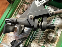 Greenlee slugbuster gatenpons en krimptang - afbeelding 8 van  8
