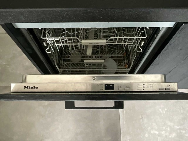 Greenline - keuken met apparatuur - afbeelding 2 van  37