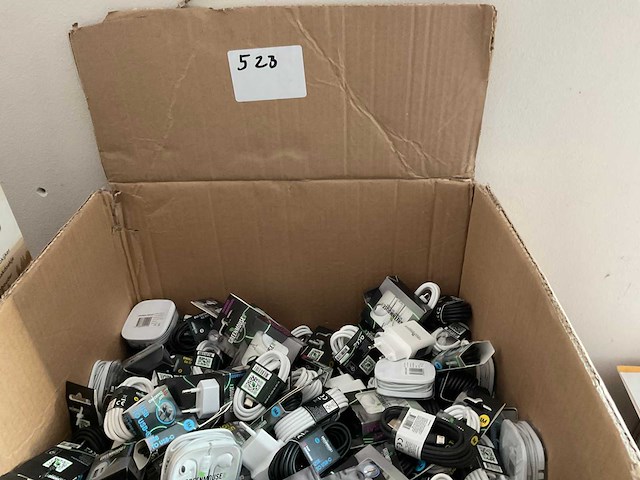 Greenmouse - telefoon- oplader & kabel (335x) - afbeelding 2 van  2