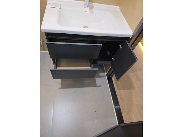 Greenverso x118 11,8x3,3 m tiny house / space woning / capsule woning / chalet - afbeelding 66 van  73