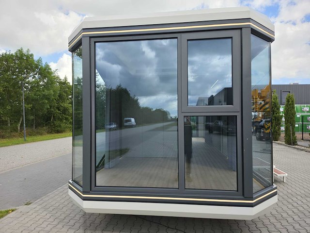 Greenverso x118 11,8x3,3 m tiny house / space woning / capsule woning / chalet - afbeelding 68 van  73