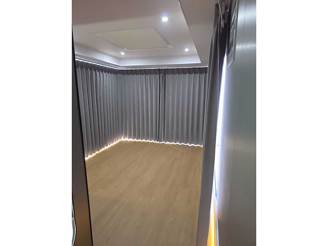Greenverso x118 11,8x3,3 m tiny house / space woning / capsule woning / chalet - afbeelding 65 van  67