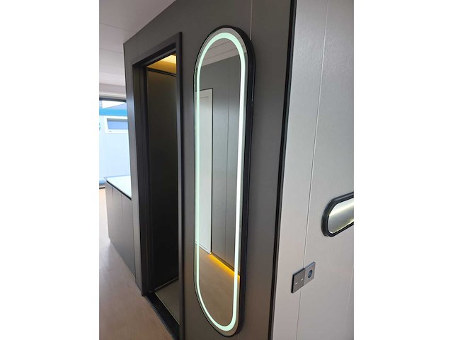 Greenverso x118 11,8x3,3 m tiny house / space woning / capsule woning / chalet - afbeelding 139 van  147