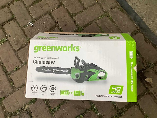 Greenworks accu kettingzaag - afbeelding 2 van  3