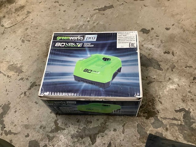 Greenworks accu lader - afbeelding 1 van  3