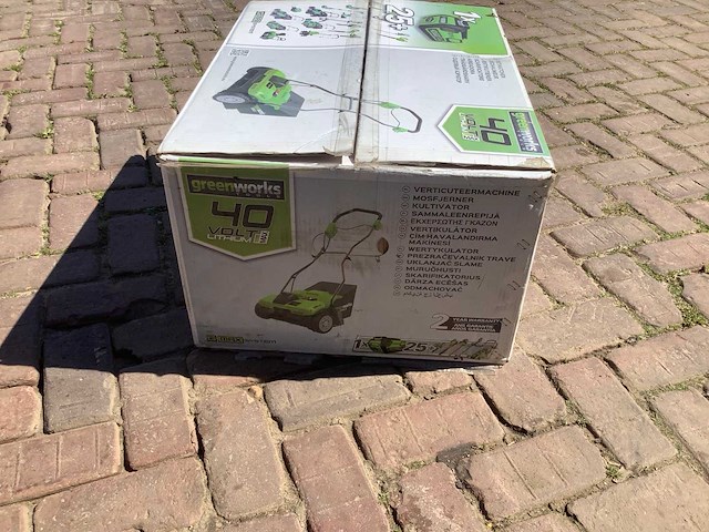 Greenworks g40dt35 verticuteermachine - afbeelding 1 van  3