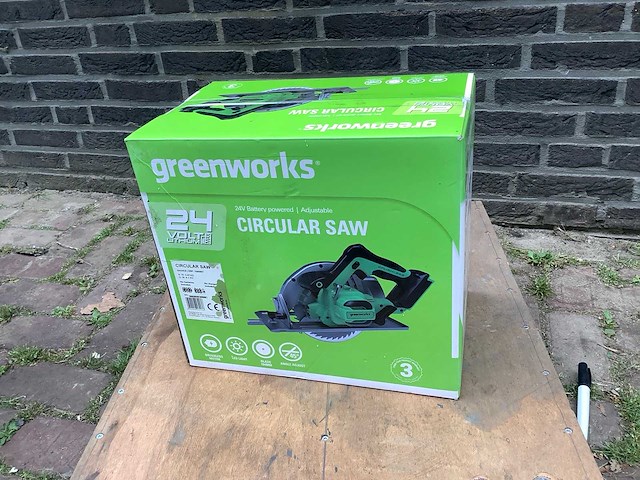 Greenworks gd24 accu cirkelzaag - afbeelding 1 van  2