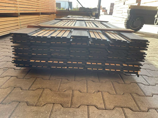Grenen acoustic design profiel 4500x142x22mm (80x) - afbeelding 4 van  4