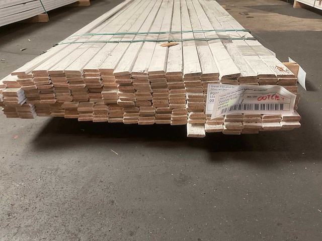 Grenen afwerklijst 9x 45 mm - afbeelding 3 van  4