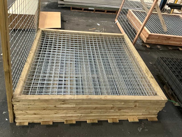 Grenen betonijzer trellis in kader hek 180x180 cm (9x) - afbeelding 2 van  8