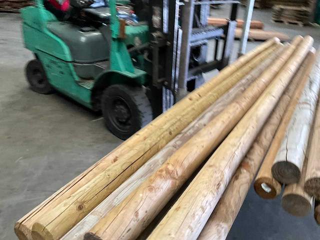Grenen geimpregneerde ronde paal 300-500x10x10 cm (13x) - afbeelding 10 van  11