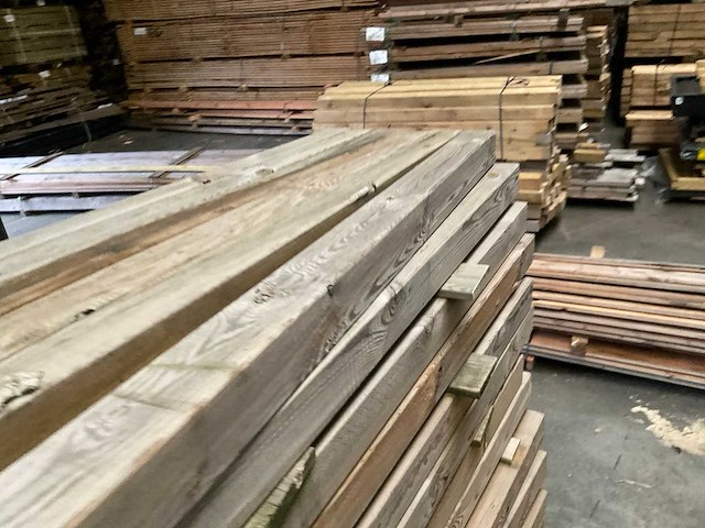 Grenen geïmpregneerde tuinpaal 180x8,8x8,8 cm (89x) - afbeelding 6 van  19