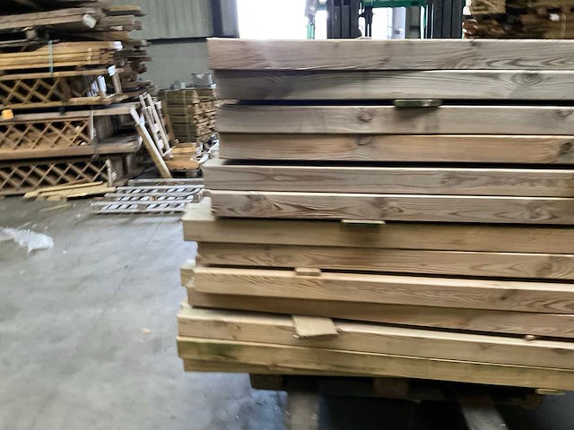 Grenen geïmpregneerde tuinpaal 180x8,8x8,8 cm (89x) - afbeelding 14 van  19