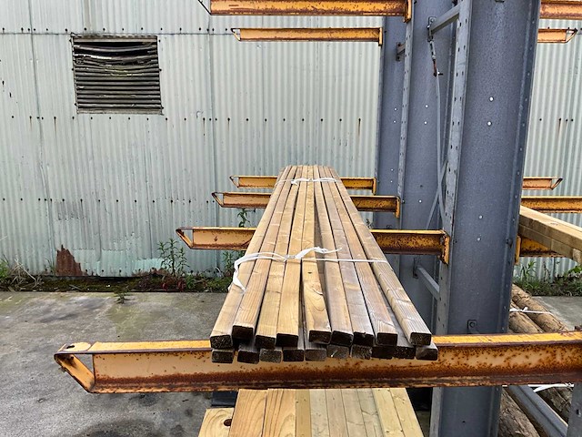 Grenen geschaafd latten 3600x45x25 mm (19x) - afbeelding 2 van  3