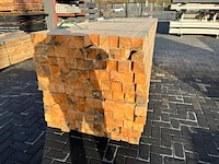Grenen geschaafd onbehandeld vierkant 90 x 90 mm - afbeelding 6 van  13