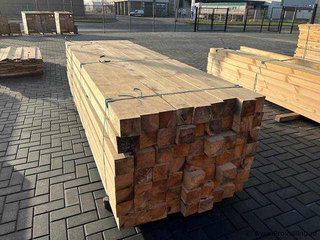 Grenen geschaafd onbehandeld vierkant 90 x 90 mm - afbeelding 10 van  13