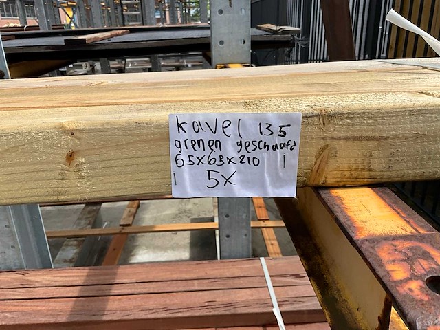 Grenen geschaafd palen 2100x65x65 mm (5x) - afbeelding 4 van  4