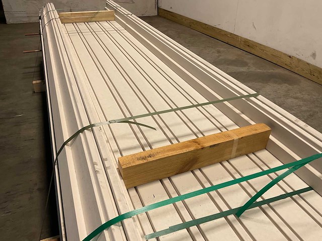 Grenen kozijnprofiel b wit gegrond 300x11x6,6 cm (50x) - afbeelding 3 van  8