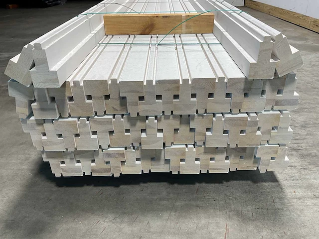 Grenen kozijnprofiel b wit gegrond 300x11x6,6 cm (50x) - afbeelding 5 van  8